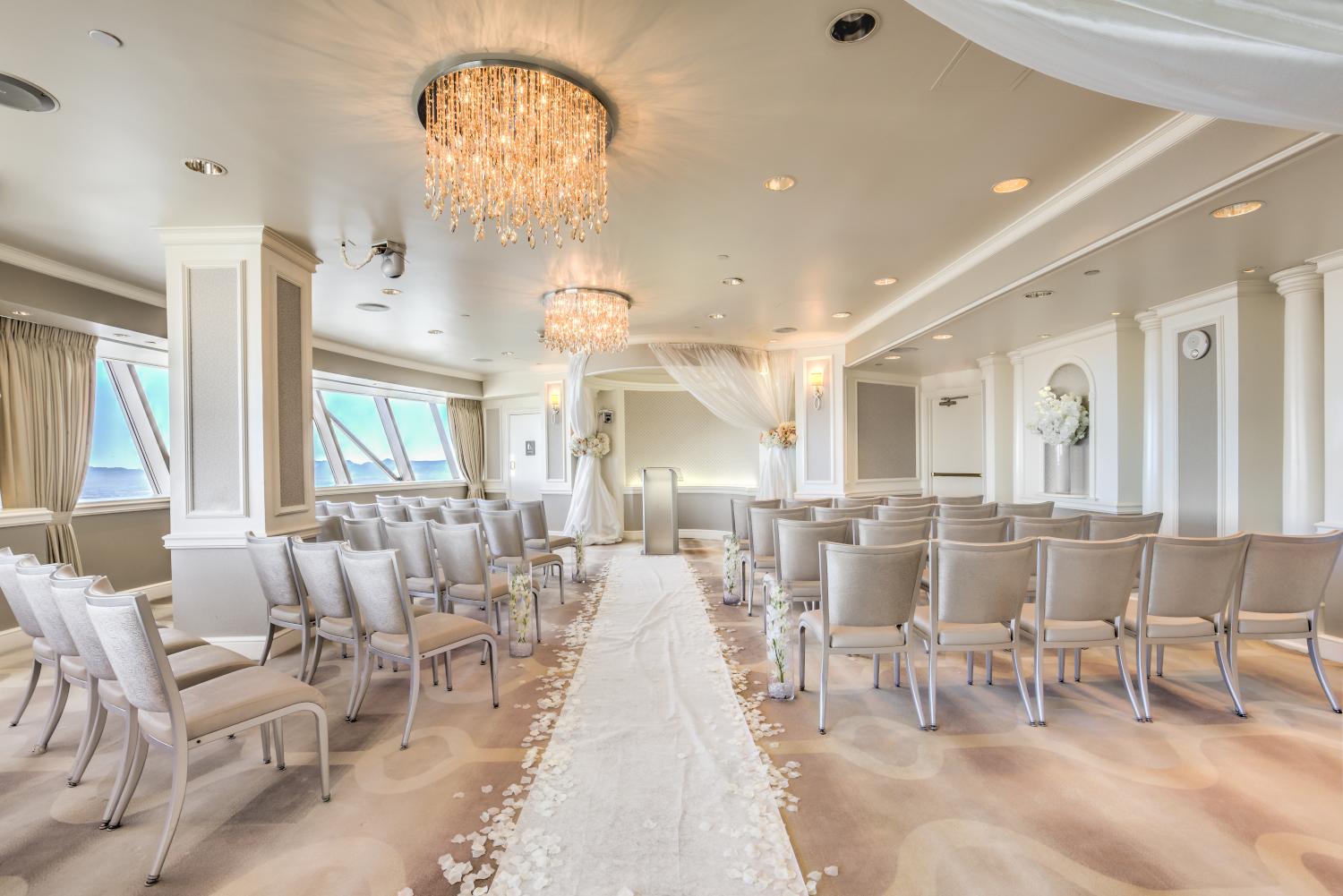 Bella Vista daytime view from aisle